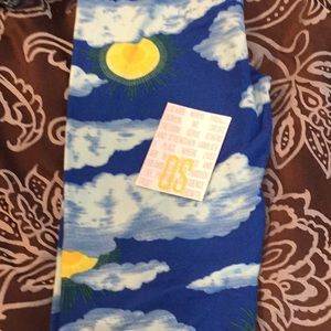NWT OS Lularoe Leggings